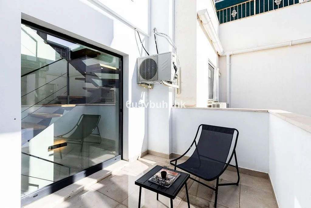 Terrass - Adosado with Terrace in Málaga's Historic Centre