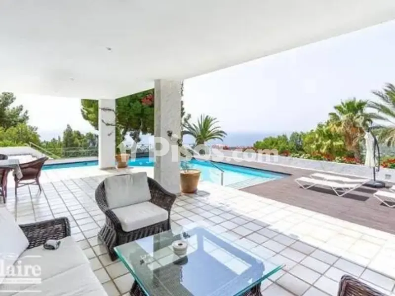 Pool - Renovated Villa with Sea View in Altea