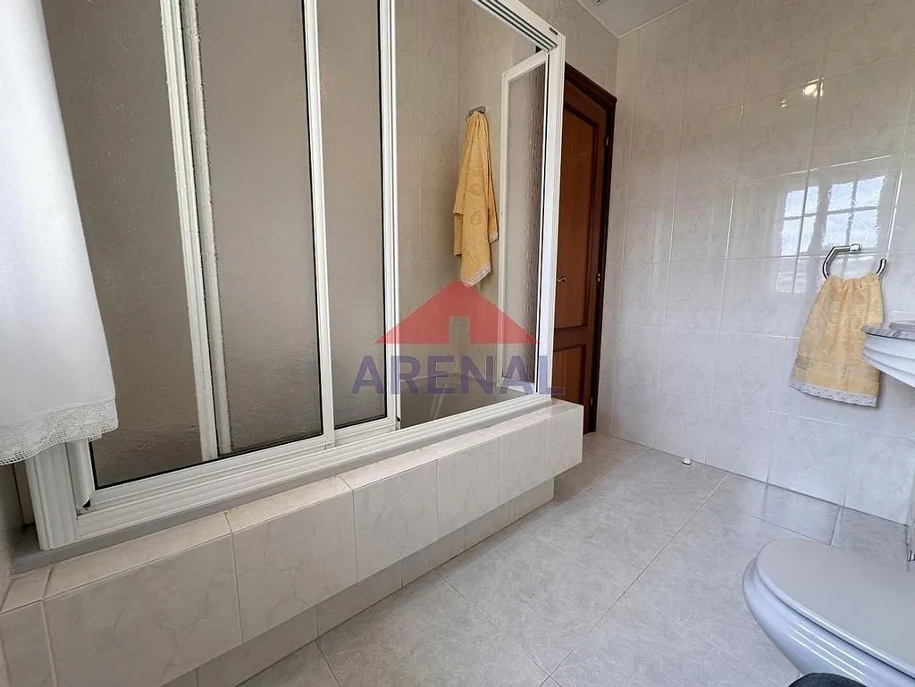 Vannitoad - Terraced House with Garden in Pontedeume