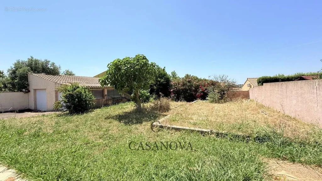 Aed - Villa with Studio and Garden in Marseillan