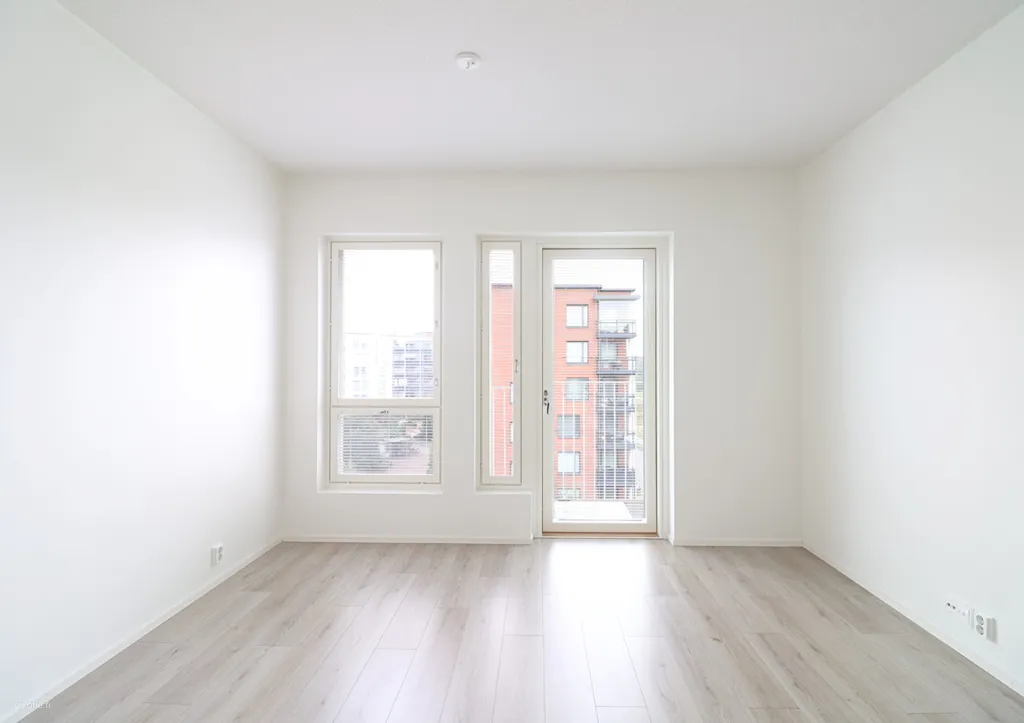 Pièces - Spacious One-Bedroom Flat with Balcony in Leppävaara