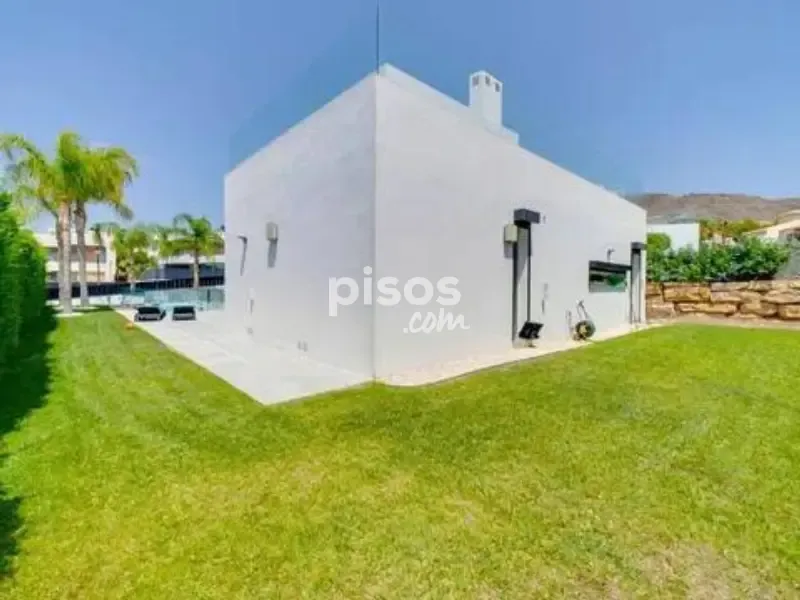 Piscina - Modern Villa with Pool in Finestrat