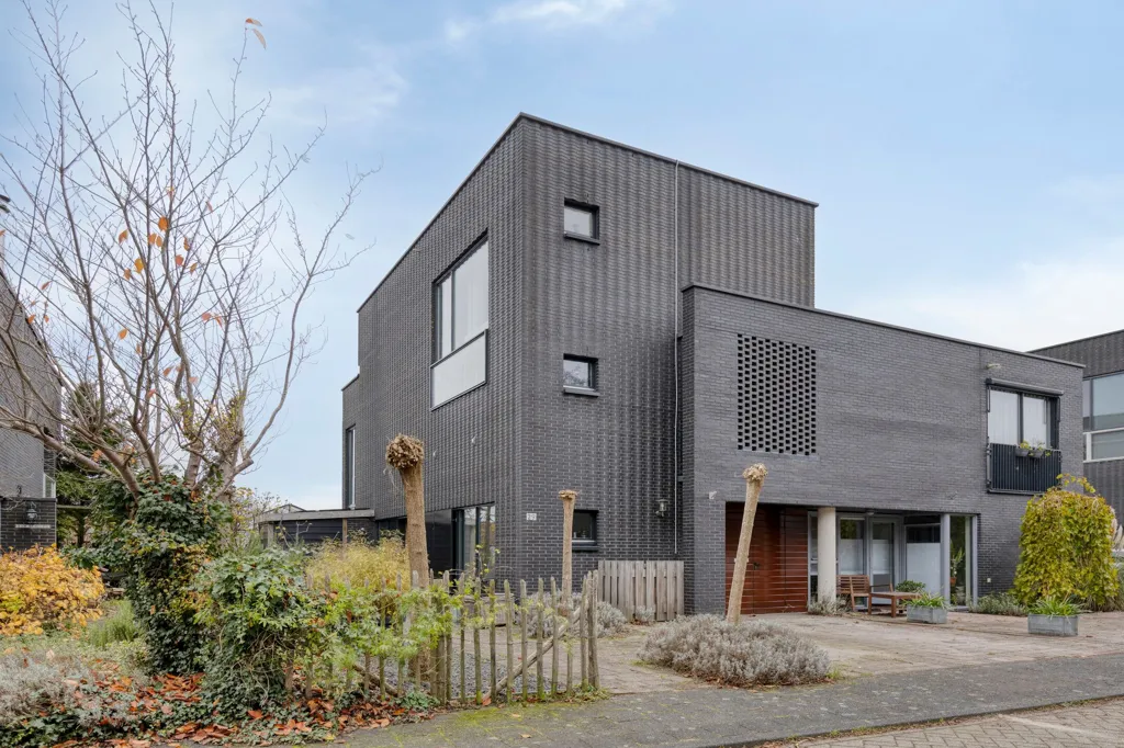 Extérieur - Semi-Detached Villa with Waterfront View in Zaandam