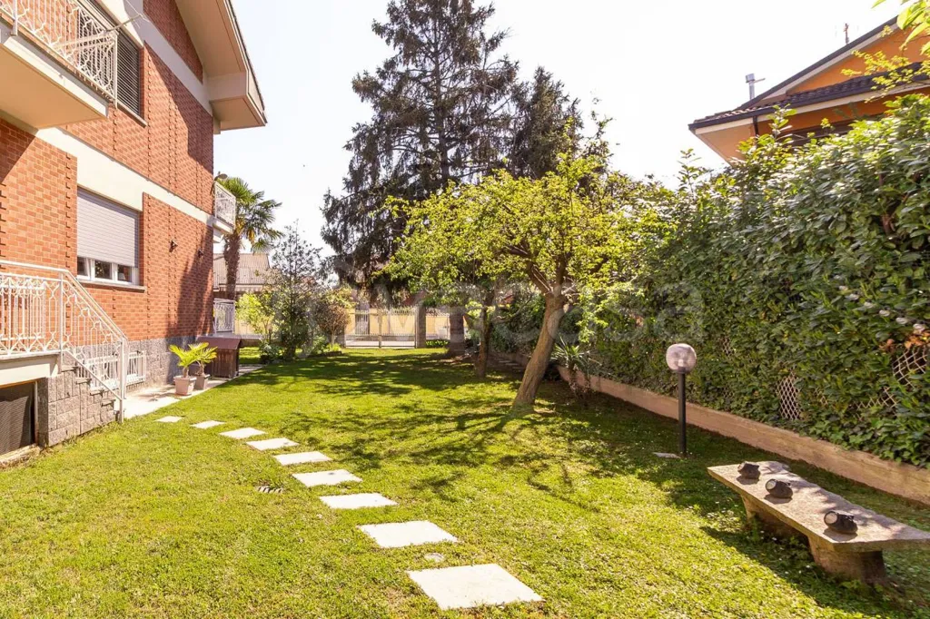 Jardin - Apartment with Terraces in Rosta