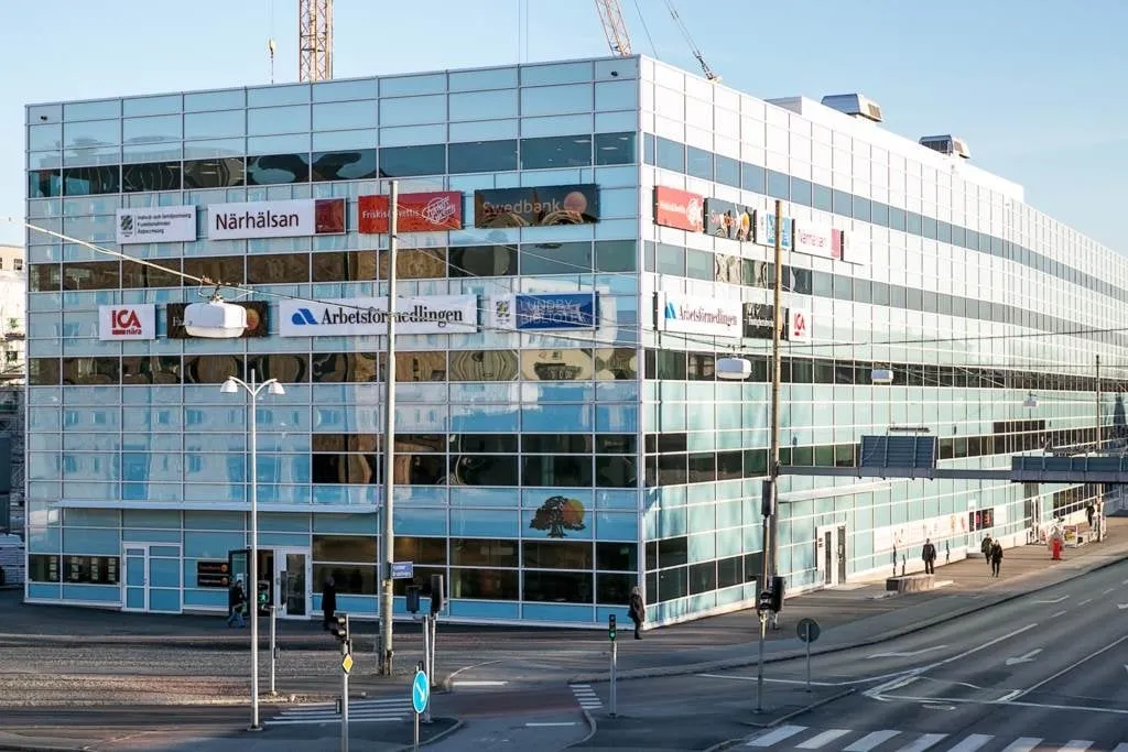 Välivaade - Modernised 1.5-Bedroom Flat with West-Facing Balcony in Göteborg