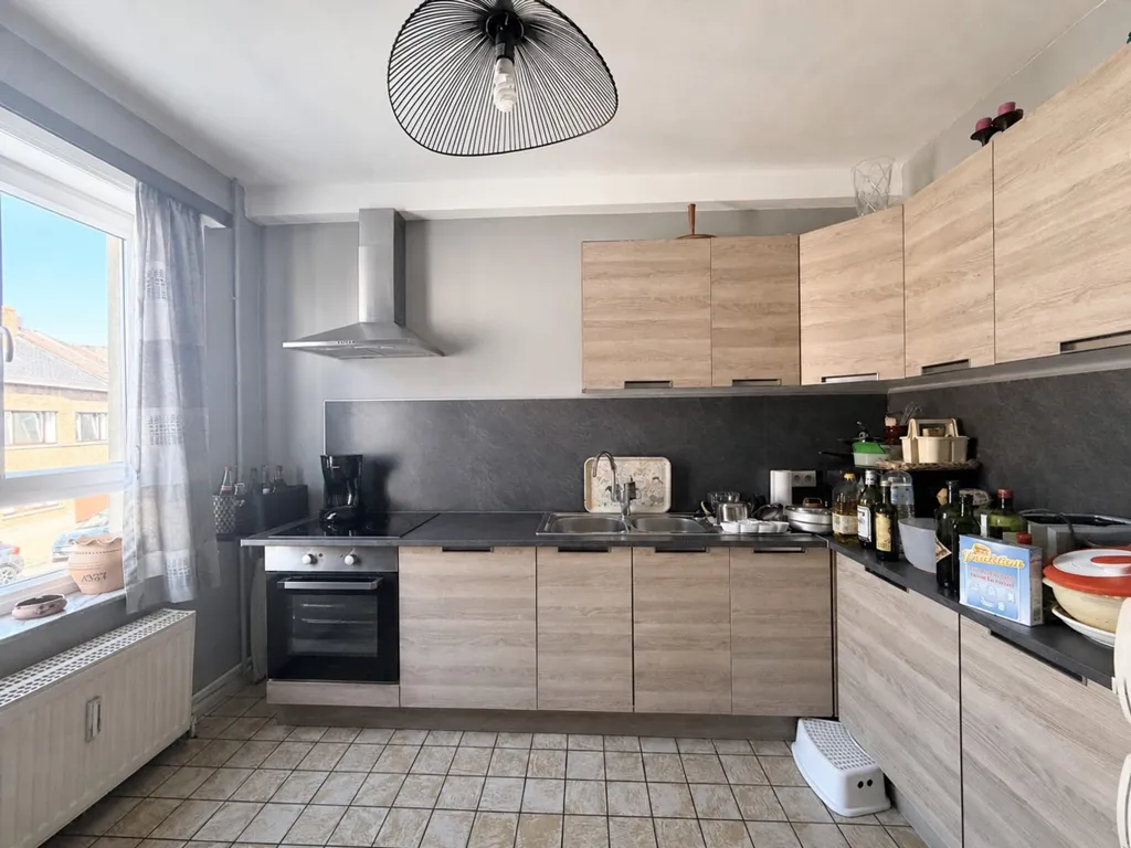 Cuisine - Appartement avec Terrasse au Centre de Saint-Ghislain
