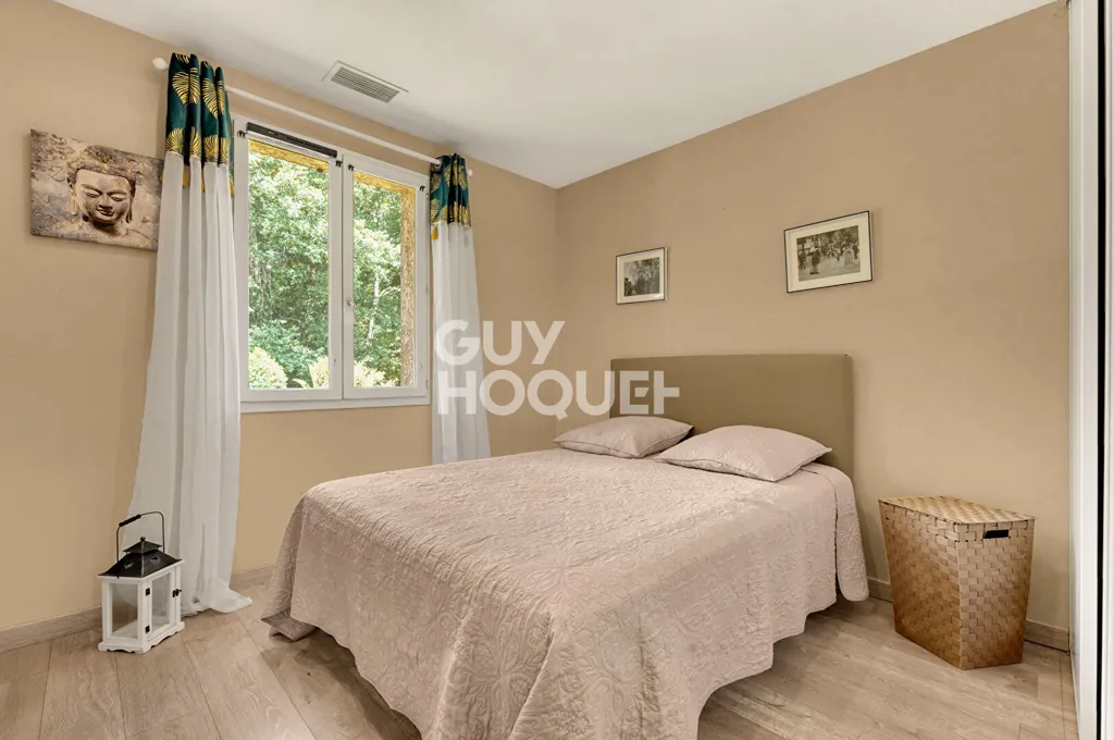 Magamistoad - Detached House with Pool in Quiet Setting