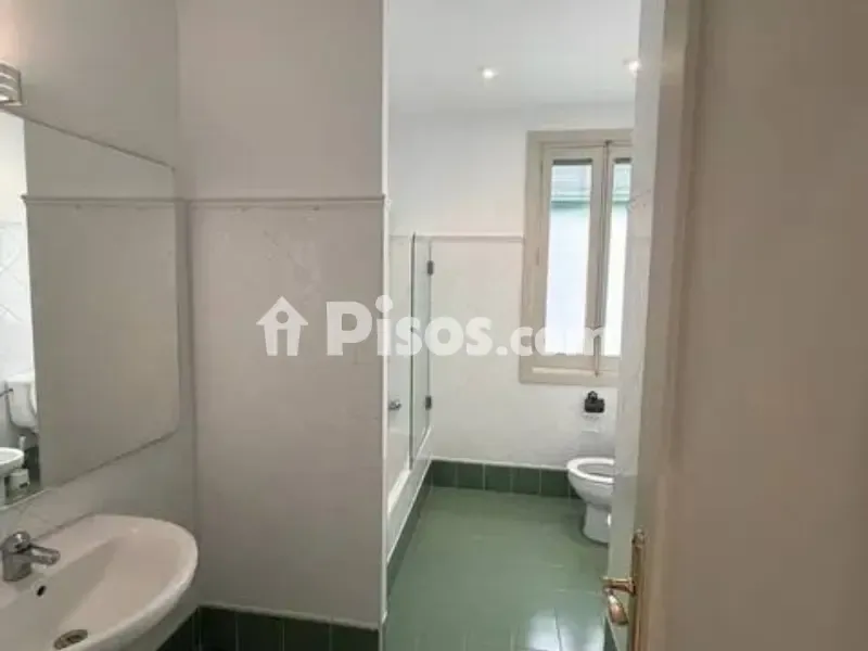 Salles de bain - Spacious Flat with Balcony in Recoletos
