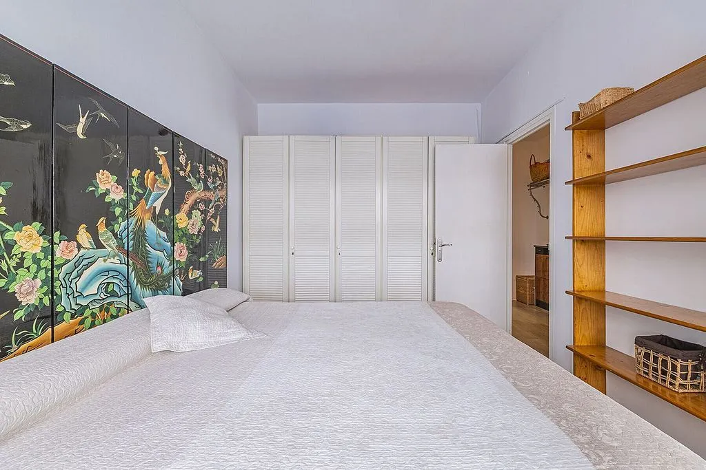 Magamistoad - Apartment with Potential in Sant Antoni, Barcelona