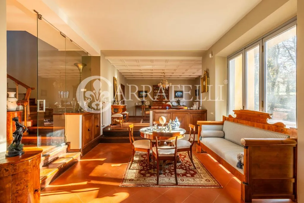 Elutuba - Rationalist Villa with Pool in Arezzo