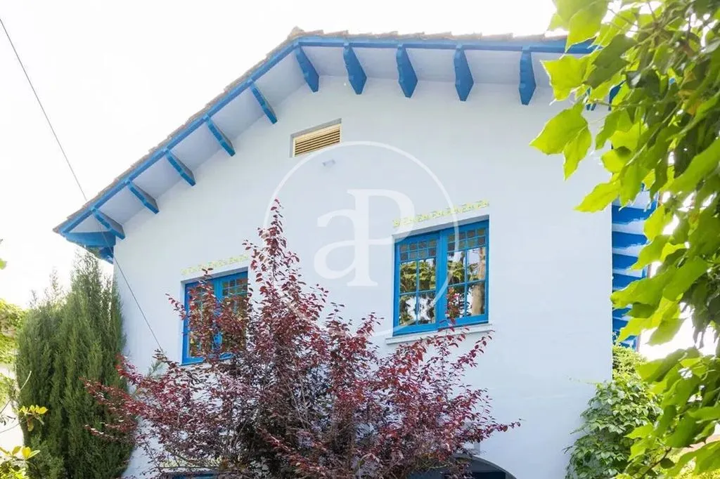 Exterior - Period Villa with Garden in Begues