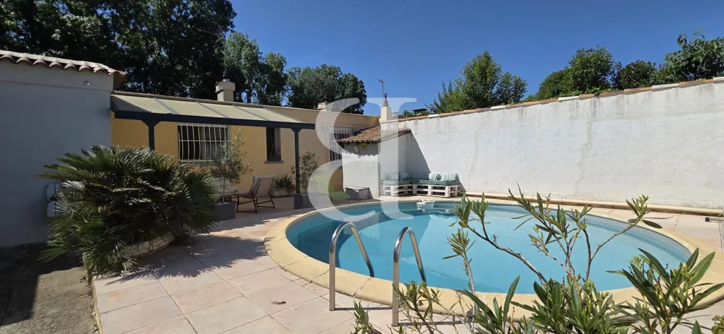 Bassein - Ground Floor Villa with Pool in Carpentras