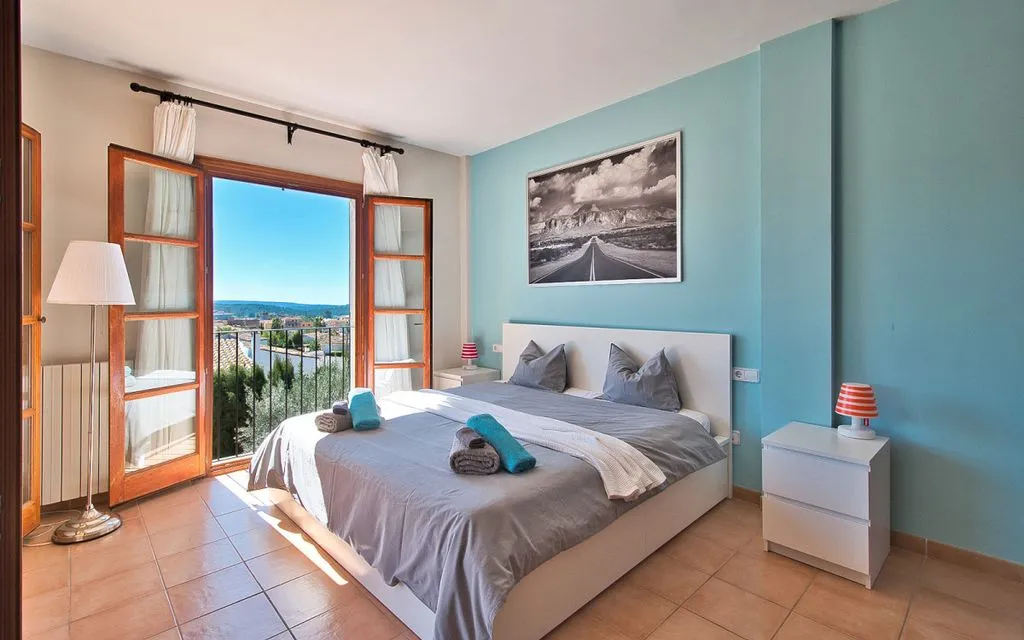 Bedrooms - Luxury Villa with Pool and Sauna in Calvià