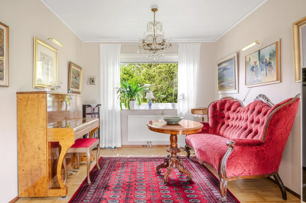 Séjour - Spacious House with Garden in Västra Husby