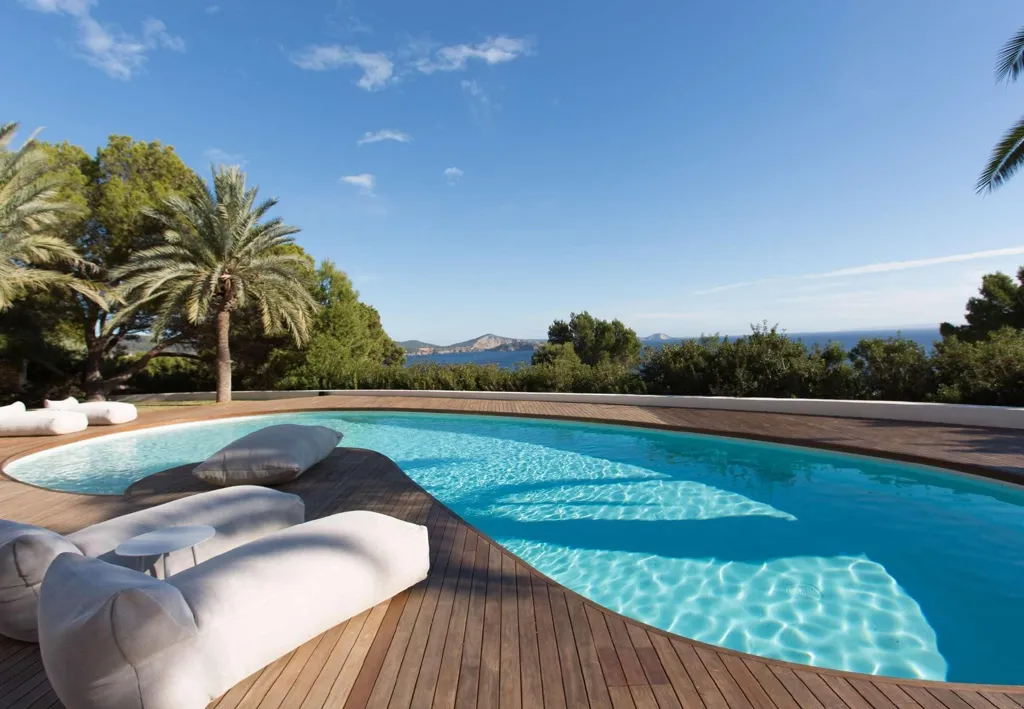 Piscine - Renovated Villa with Sea View in Es Cubells, Ibiza