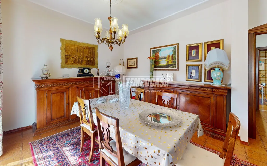 Dining Room - Apartment with Garden in Rivarolo Canavese
