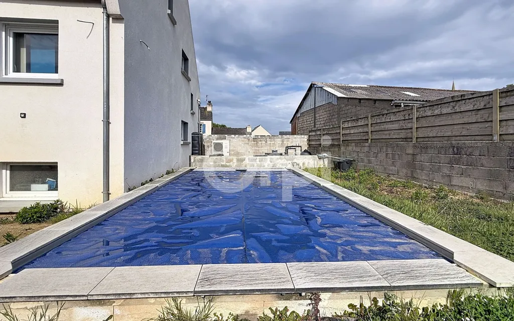 Piscine - Maison avec Piscine au Centre-Bourg de Plourin