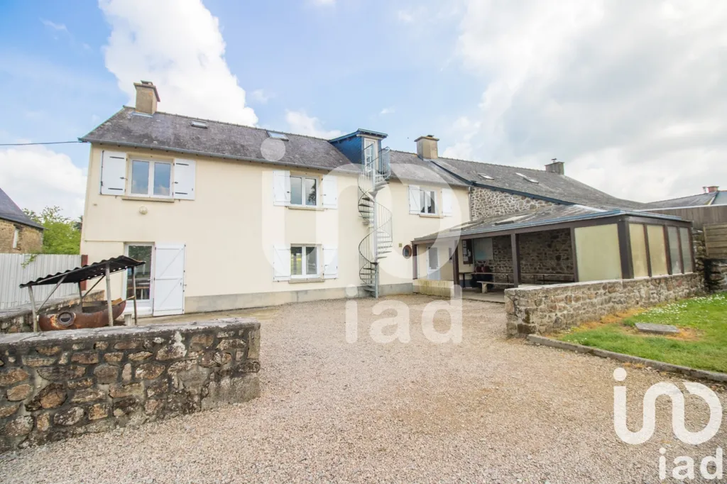 Exterior - Luxury Villa with Rural Gîte in Hédé-Bazouges