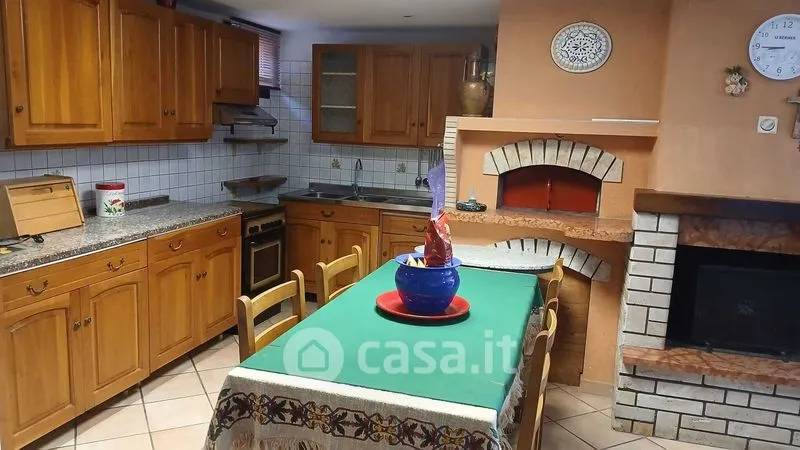 Cuisine - Spacious Trilocale in Central Carrara