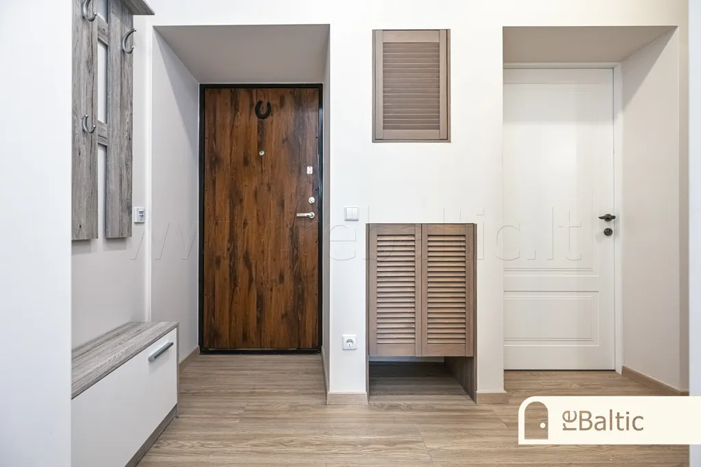 Entrée - Renovated Apartment with Garden in Šnipiškės