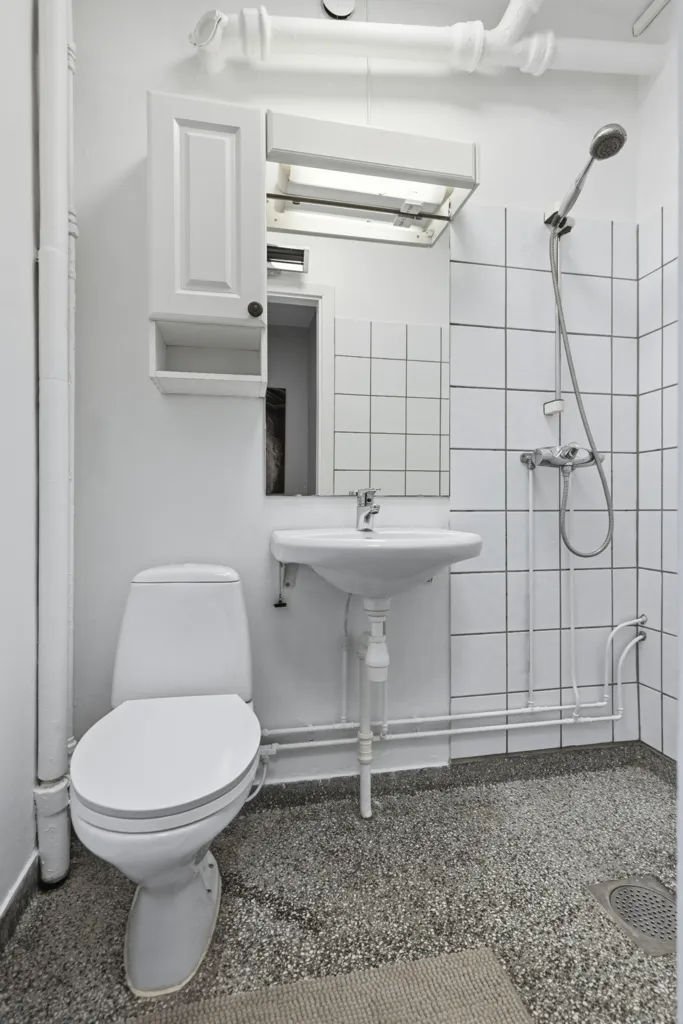 Bagni - Modern Flat with High Ceilings in Central Location