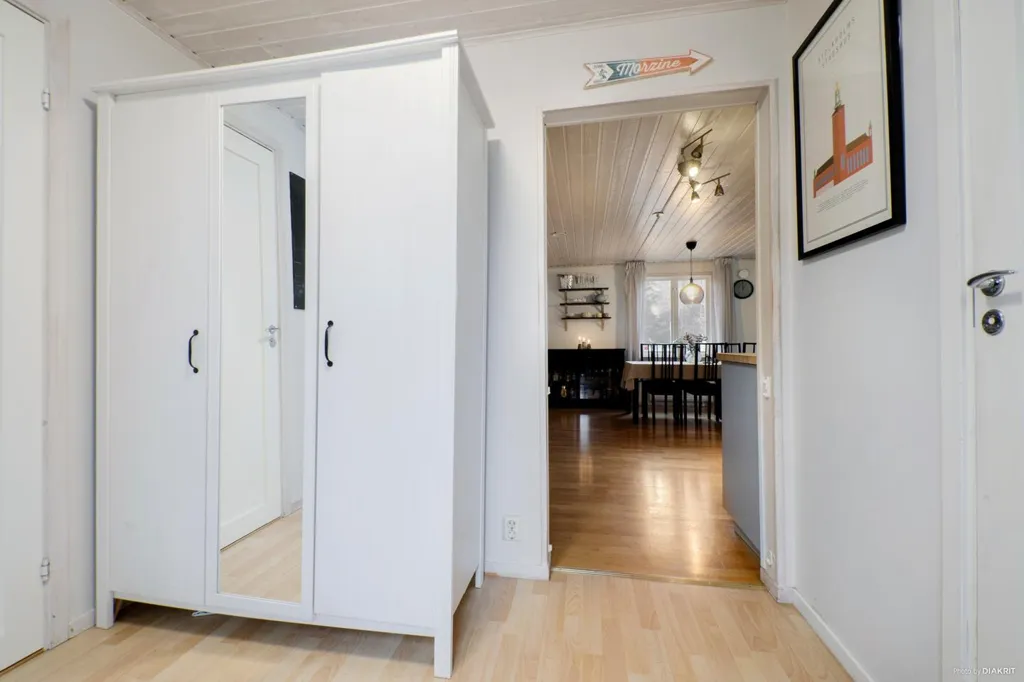 Toad - Villa with 4 Bedrooms in Evlinge, Värmdö