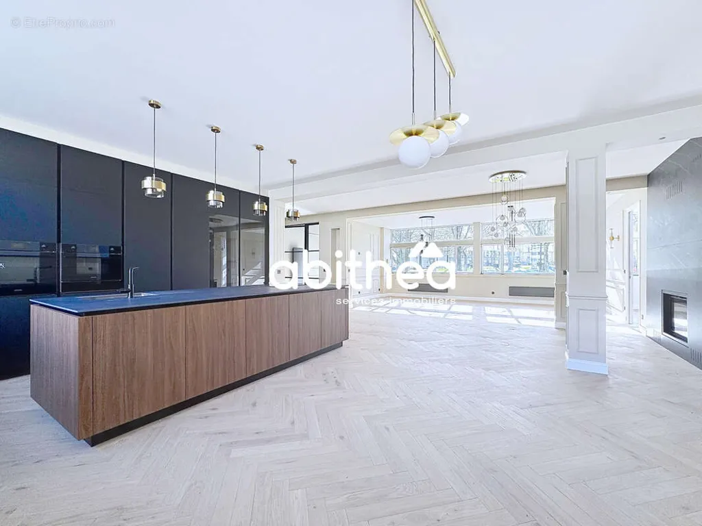 Köök - Luxury Renovated Apartment in Arras Prefecture