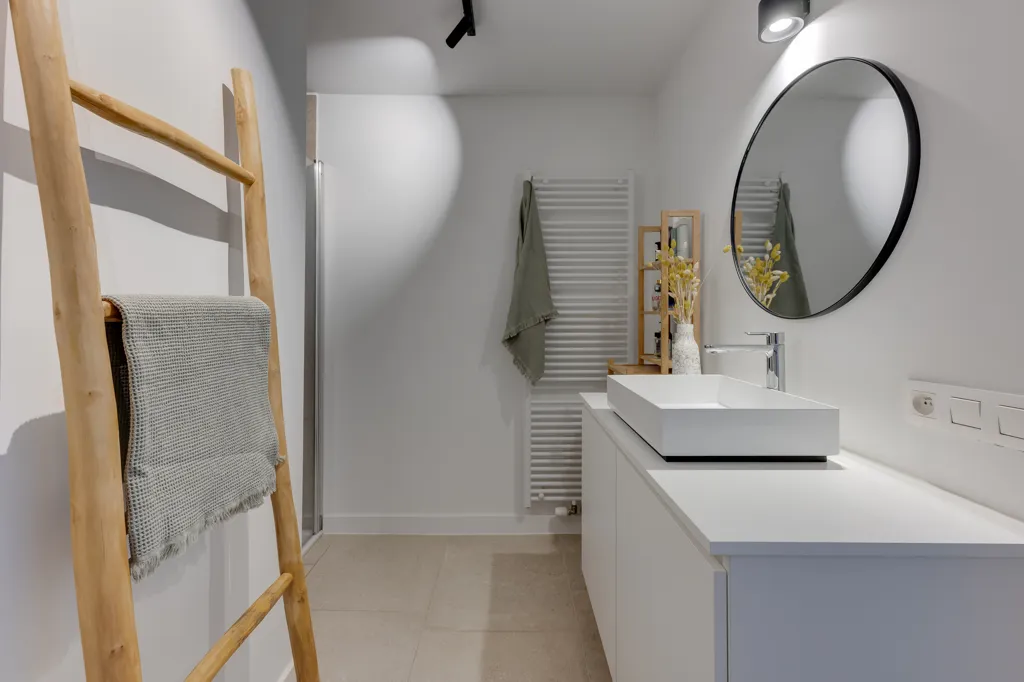 Bagni - Duplex Apartment with Private Garden in Antwerp