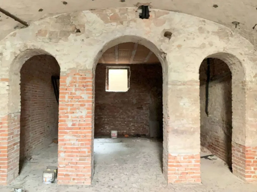 Pièces - Historic House with Private Garden in Mantova