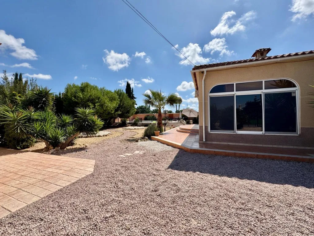 Aed - Villa with Studio in Dolores