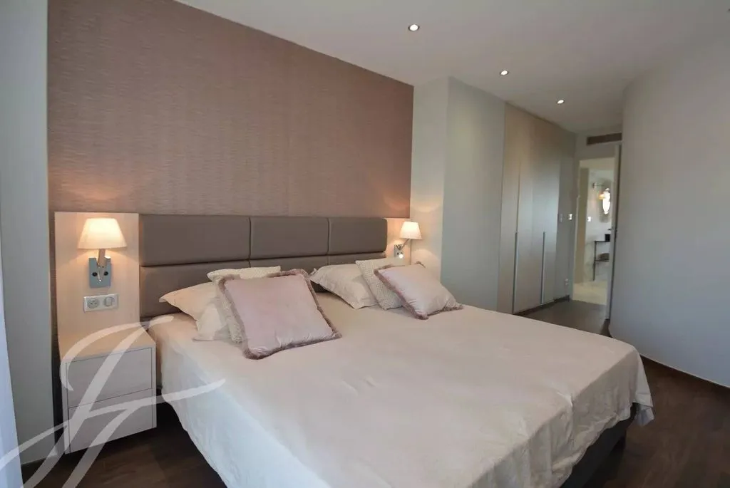 Magamistoad - Luxury Apartment with Bay View in Cannes
