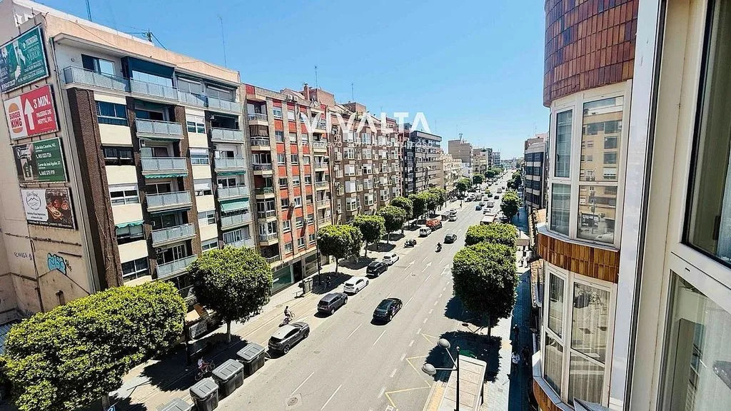 Exterior - Modern Flat with Sea View in El Grau
