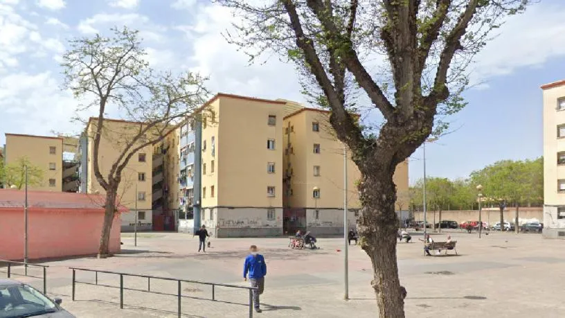 3 magamistoaga korter asukohas Badalona