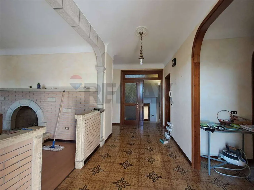 Köök - Villa with Terrace in Serravalle