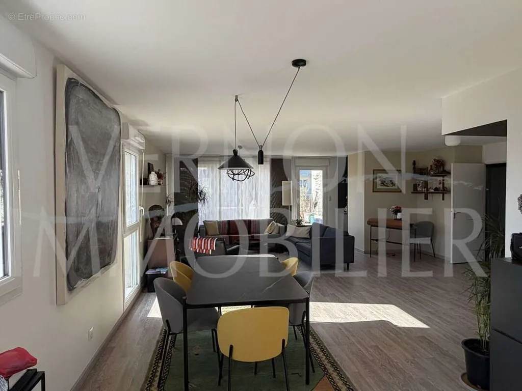 dining_room