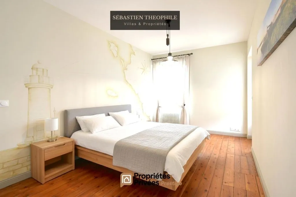 Chambres - Demeure Familiale avec Garage à Saint-Gilles-Croix-de-Vie