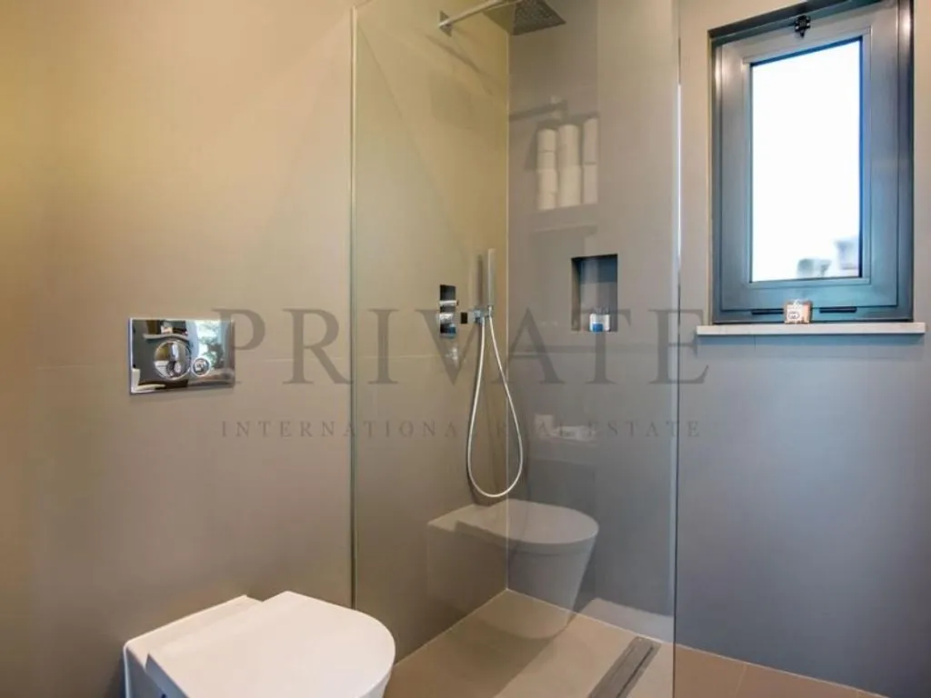 Vannitoad - Contemporary Villa with Golf Views in Vilamoura