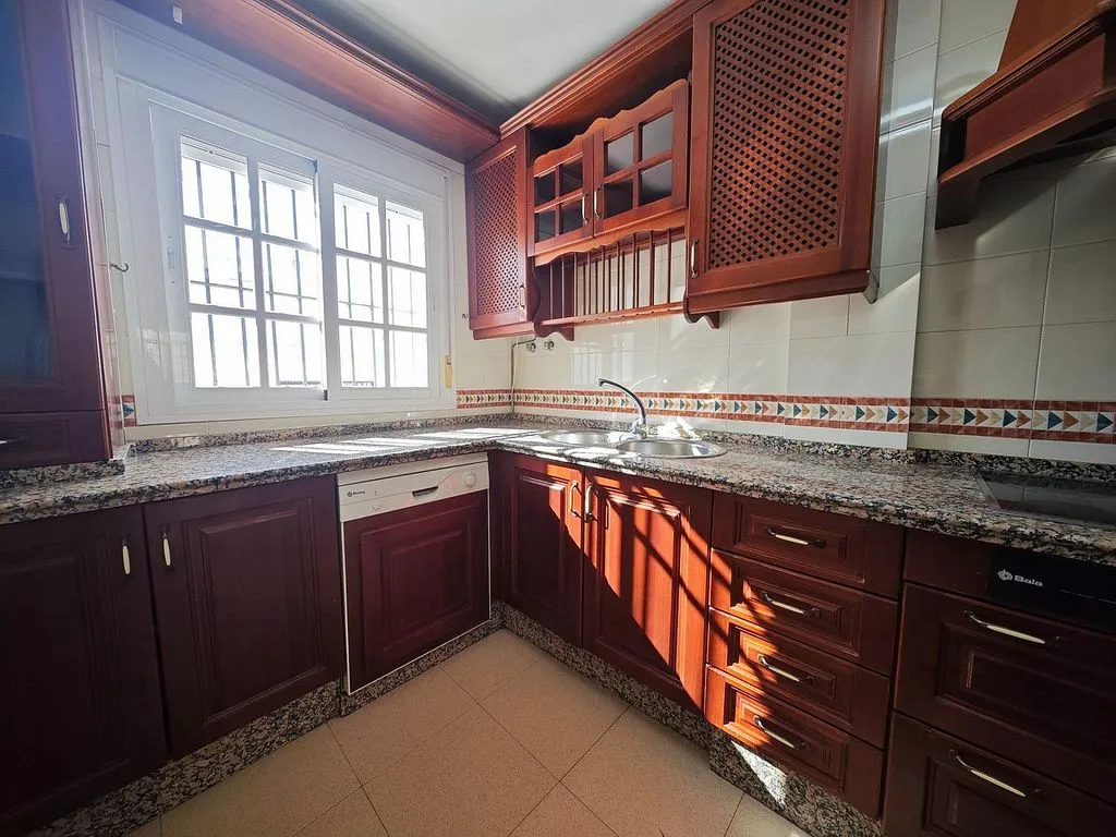 Kitchen - Apartment with Balcony in Urban Centre, Chiclana