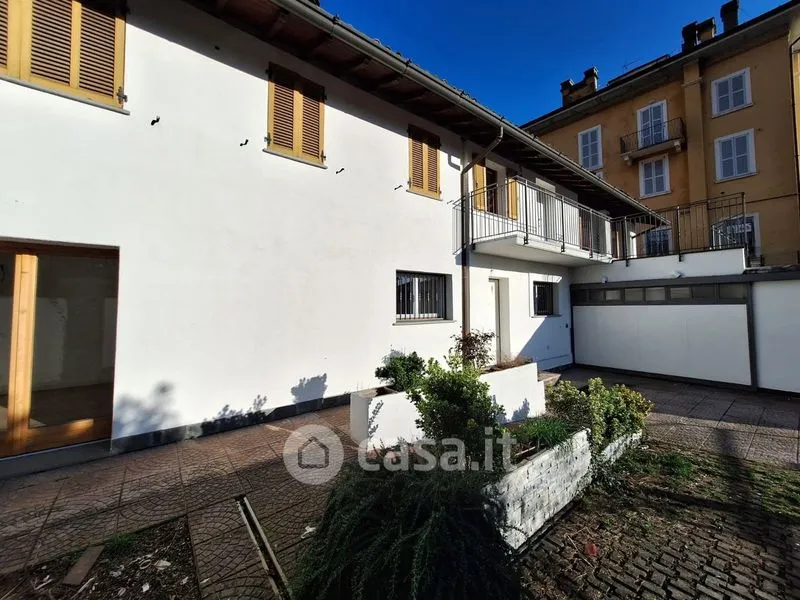 Terrace - Rustic Villa with Private Garden in Trescore Balneario