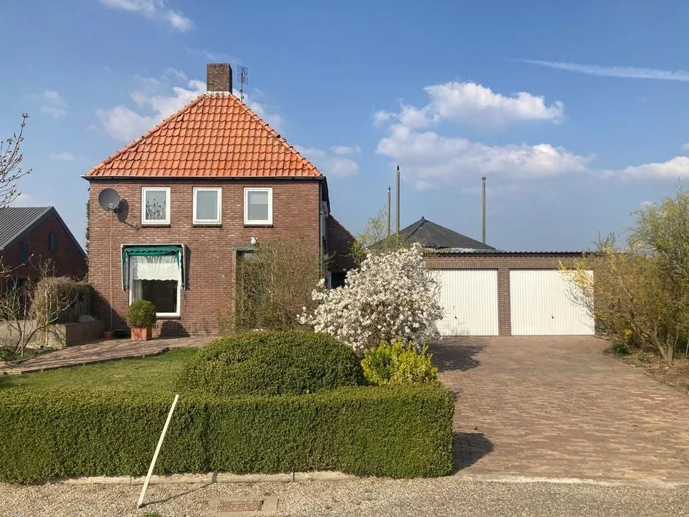 Välivaade - Detached House with Garden in Elst