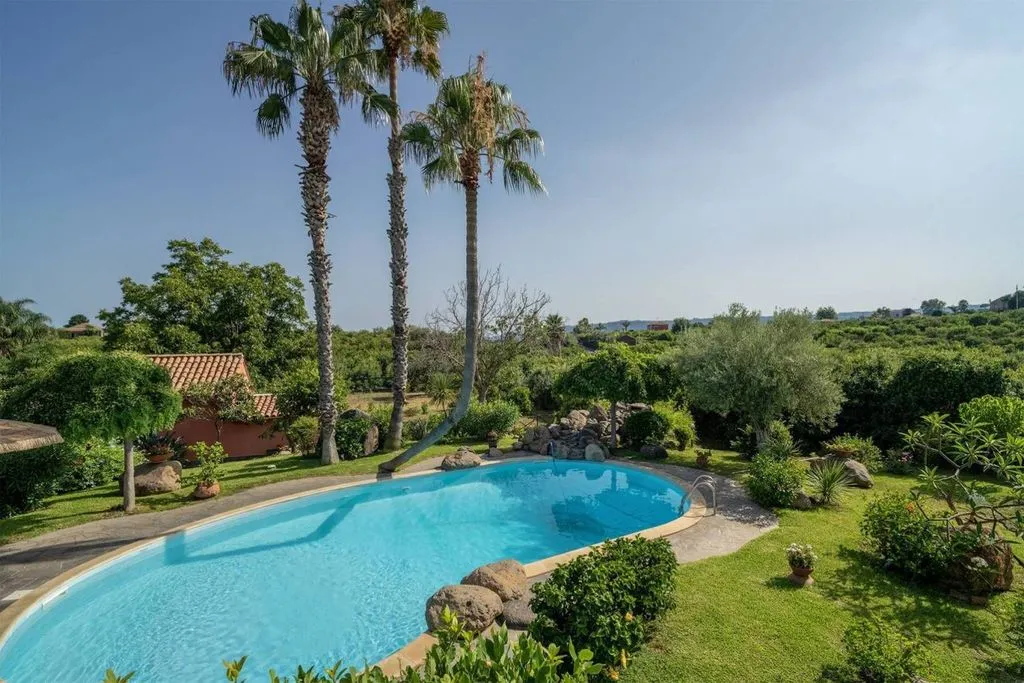 Bassein - Luxury Villa with Pool in Acireale, Sicily