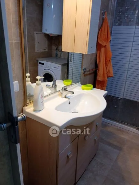 Vannitoad - Furnished Flat with Balcony in Naples