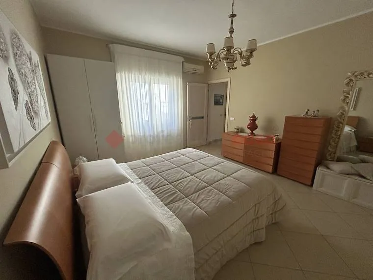 Chambres - Refurbished Apartment with Double Exposure in Grottaglie