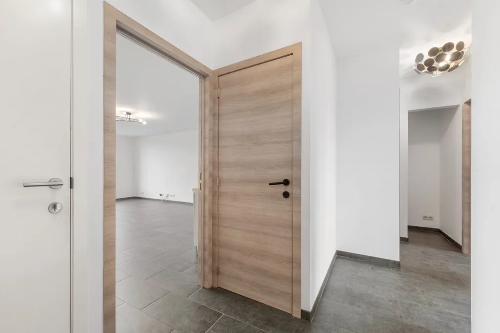 Esik - Move-in Ready Apartment with East Frontage in Buggenhout