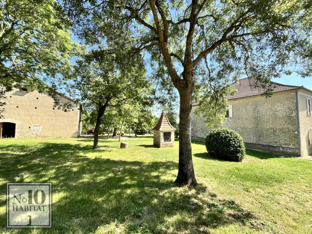 Aed - Maison de Maître with Dependent Buildings in Mauvezin