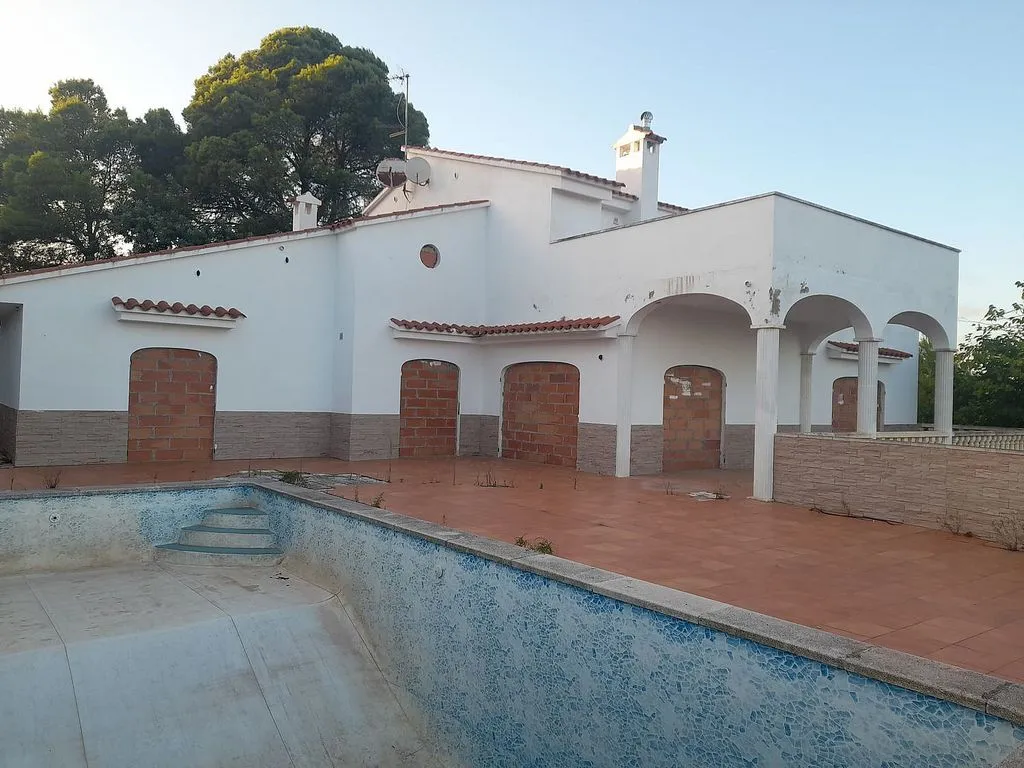 pool_area