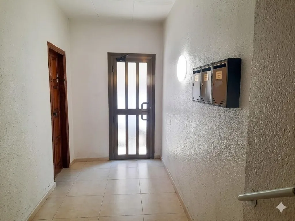 Entrée - Apartment with Sea View Balcony in Les Roquetes