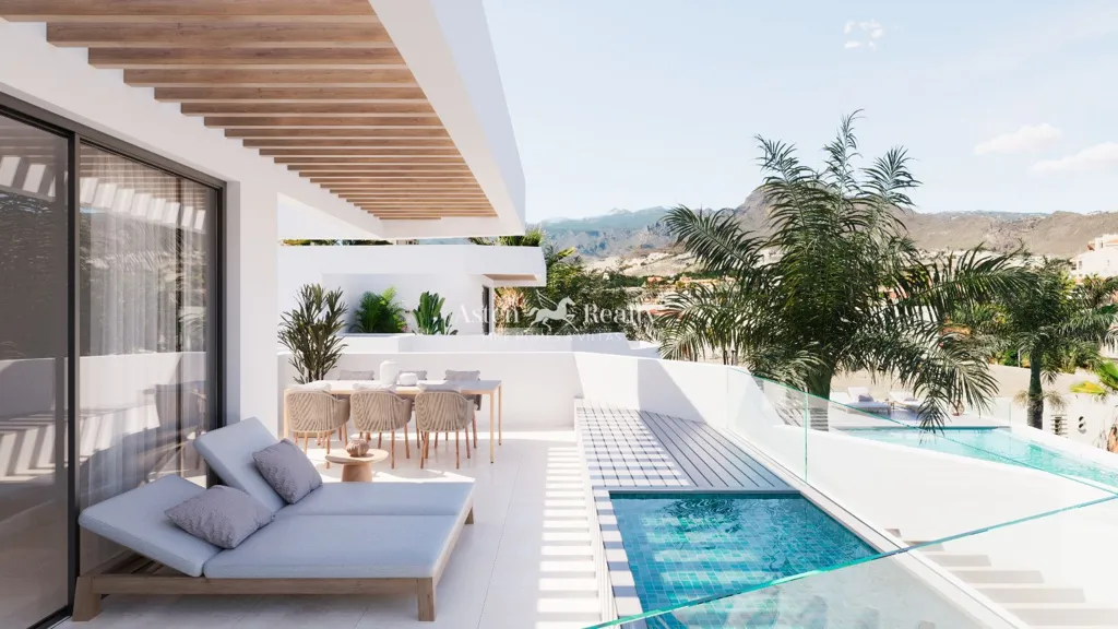 Piscine - Duplex Penthouse with Private Rooftop in Costa Adeje