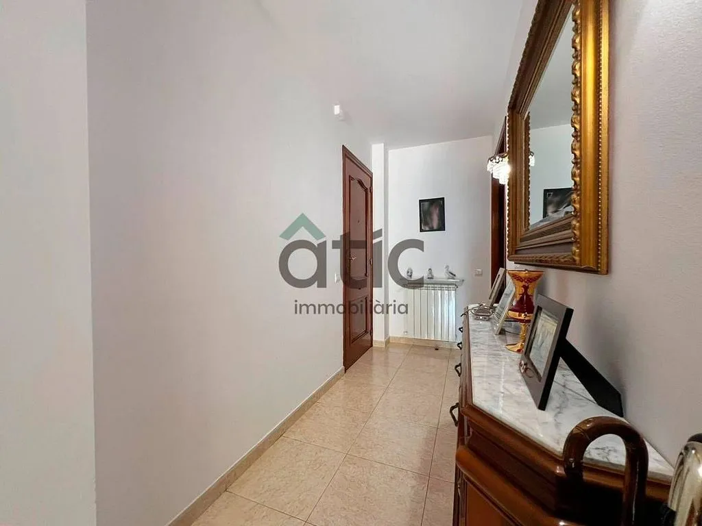 Hallway - Ground Floor Flat with Terrace in Manresa