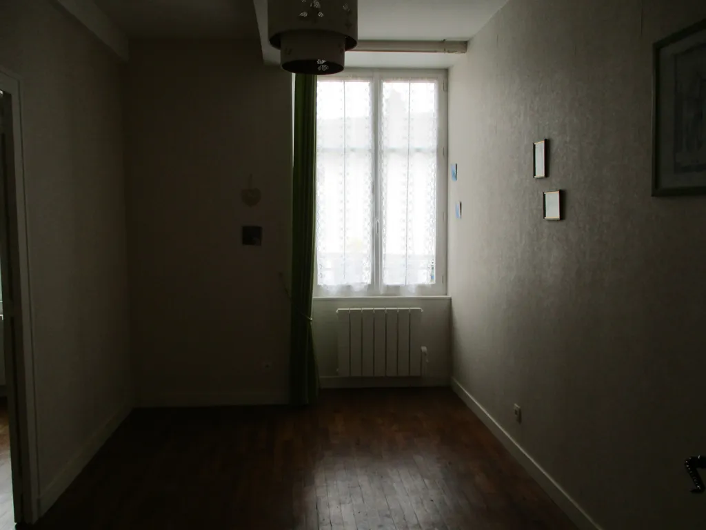 Toad - Type 3 Apartment in Centre Couhé